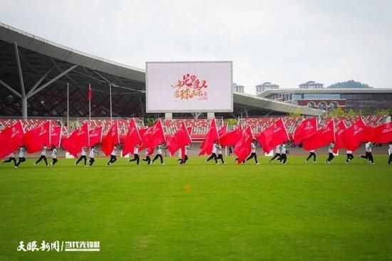 那老陈家，是杀猪的宰牛的，陈屠户本人彪悍得很，走在村里，小孩子见了都怕。